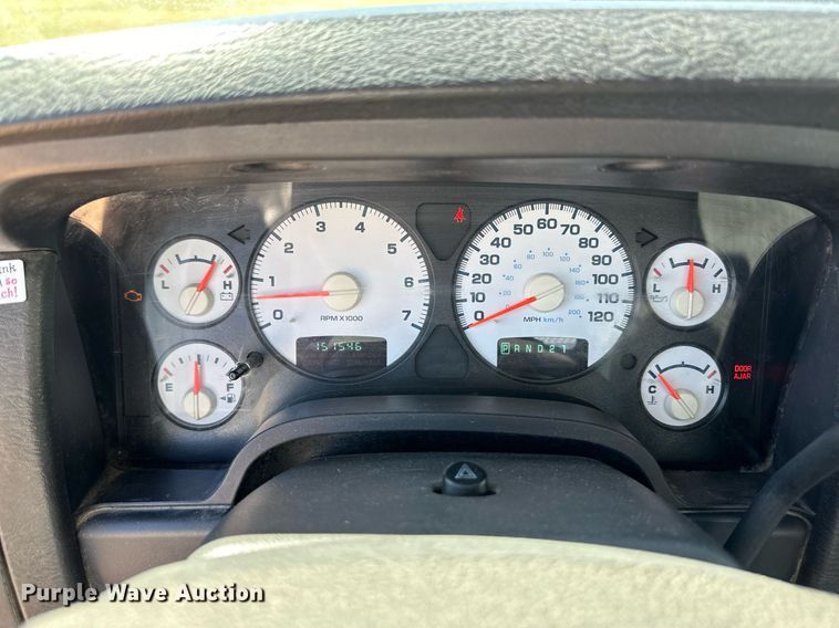 image for item ER8012 2005 Dodge Ram 2500 utility bed pickup truck