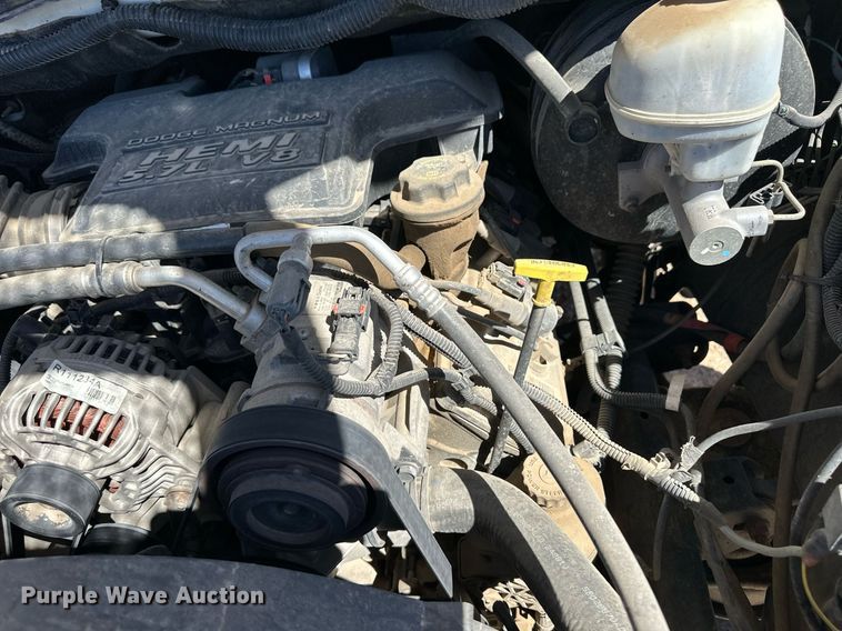 image for item ER8012 2005 Dodge Ram 2500 utility bed pickup truck