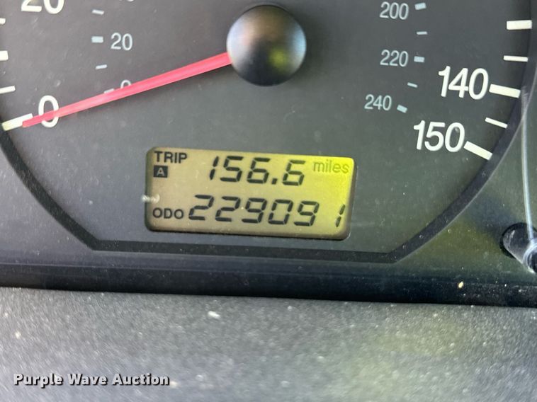 image for item ER8014 2004 Hyundai XG350 