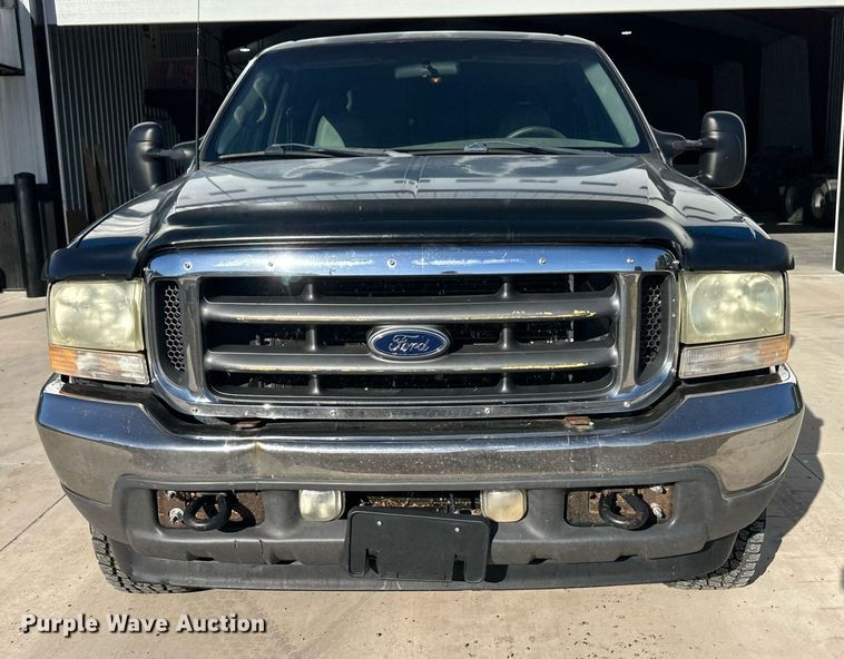 image for item ER8015 2002 Ford F250 Super Duty Crew Cab pickup truck