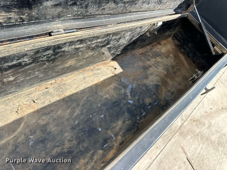 image for item ER8018 2015 Ford F450 Super Duty Lariat Crew Cab flatbed truck