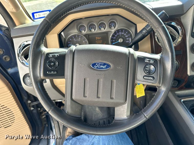 image for item ER8018 2015 Ford F450 Super Duty Lariat Crew Cab flatbed truck