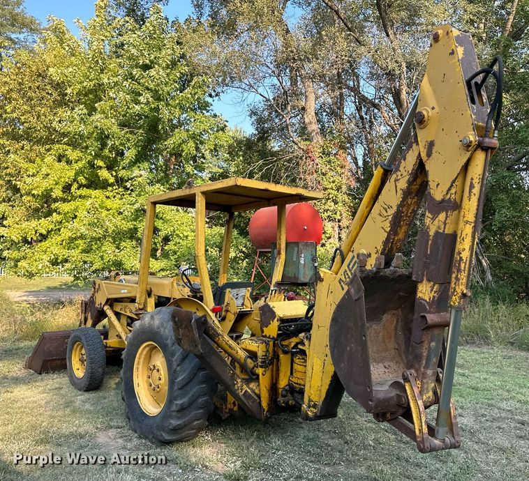 image for item ER8038 1971 Massey Ferguson MF54 backhoe