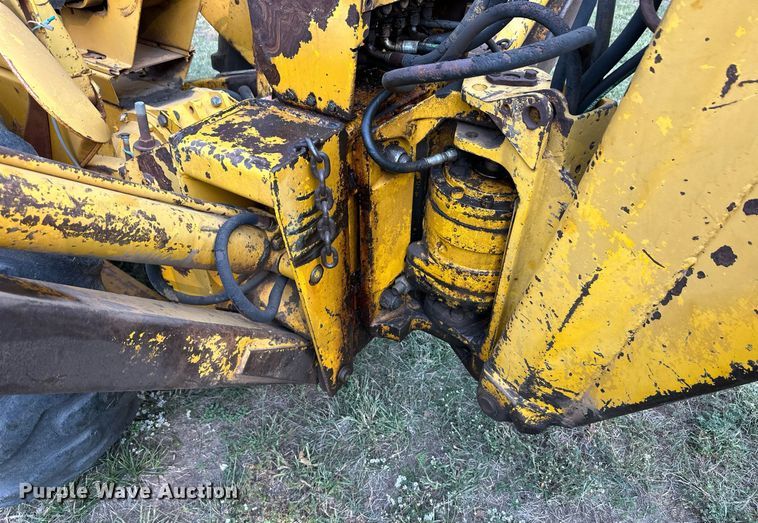 image for item ER8038 1971 Massey Ferguson MF54 backhoe
