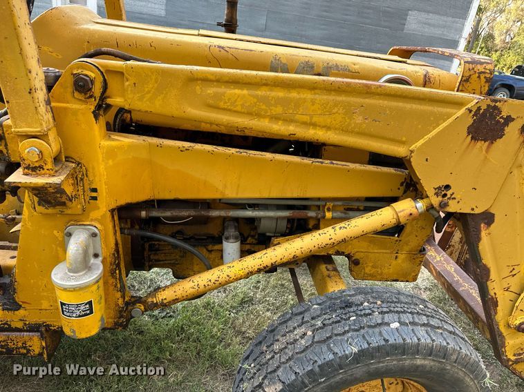 image for item ER8038 1971 Massey Ferguson MF54 backhoe