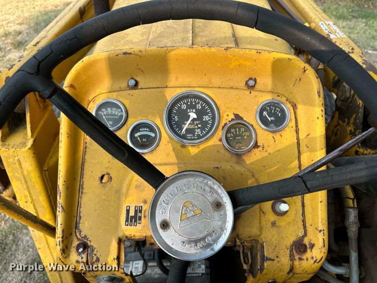 image for item ER8038 1971 Massey Ferguson MF54 backhoe