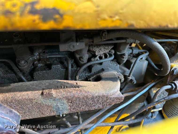 image for item ER8038 1971 Massey Ferguson MF54 backhoe