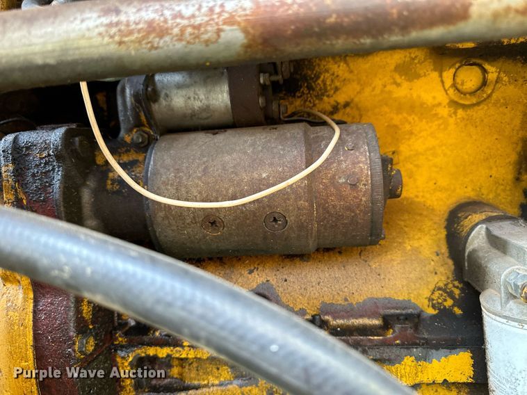 image for item ER8038 1971 Massey Ferguson MF54 backhoe