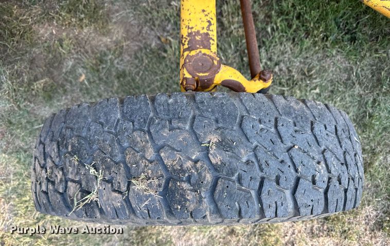 image for item ER8038 1971 Massey Ferguson MF54 backhoe