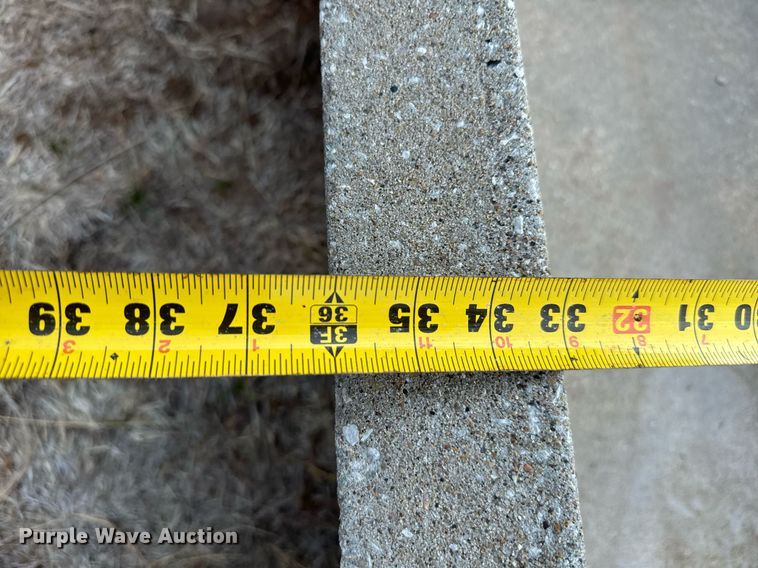 image for item IE9113 Livestock feed and water troughs