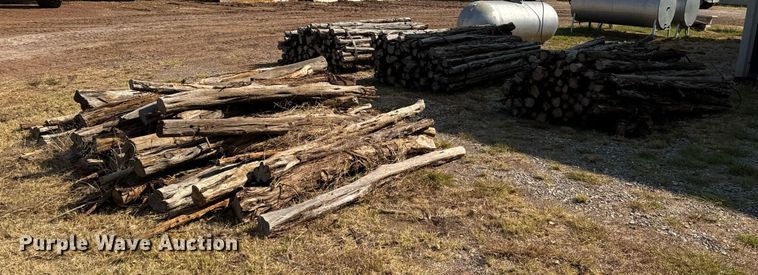 image for item IE9113 Livestock feed and water troughs