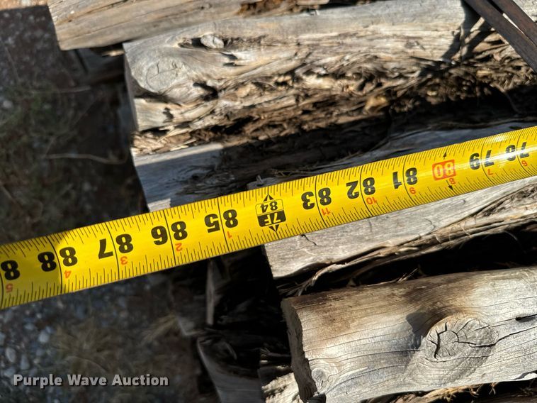 image for item IE9113 Livestock feed and water troughs