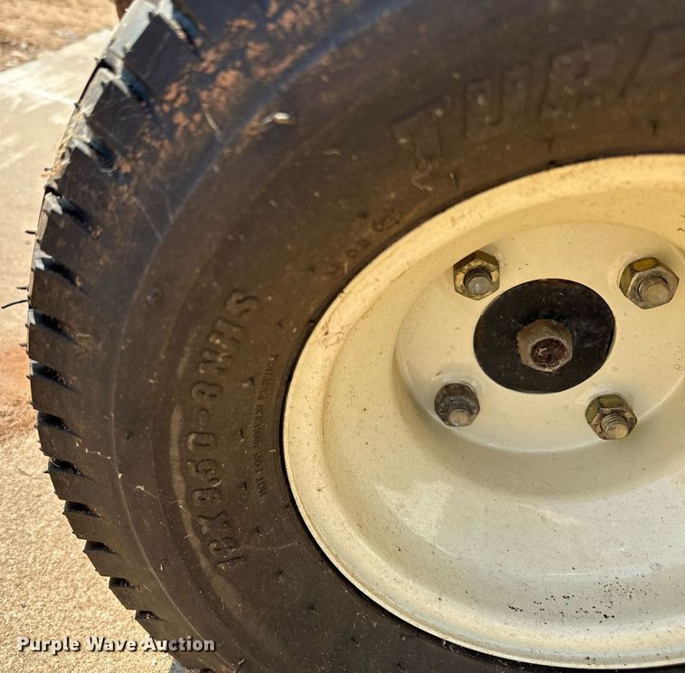 image for item IE9114 Lawn and garden equipment