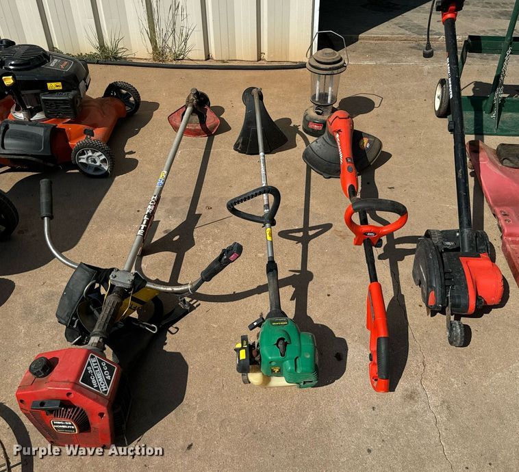 image for item IE9114 Lawn and garden equipment