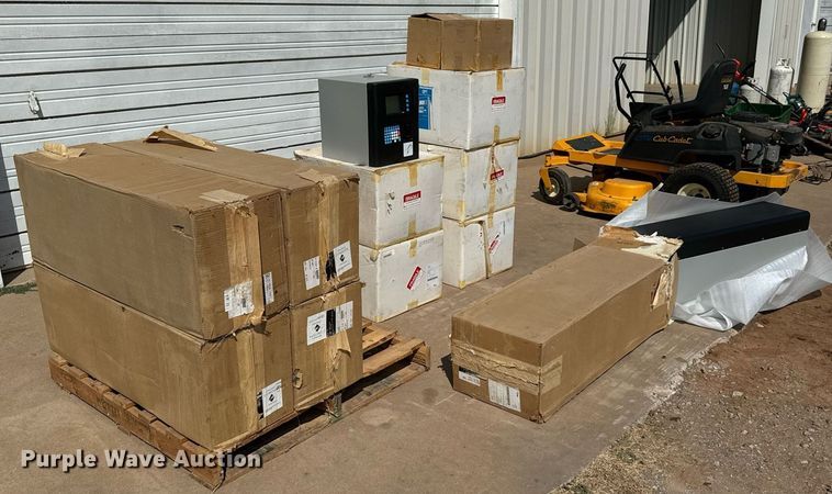 image for item IE9114 Lawn and garden equipment