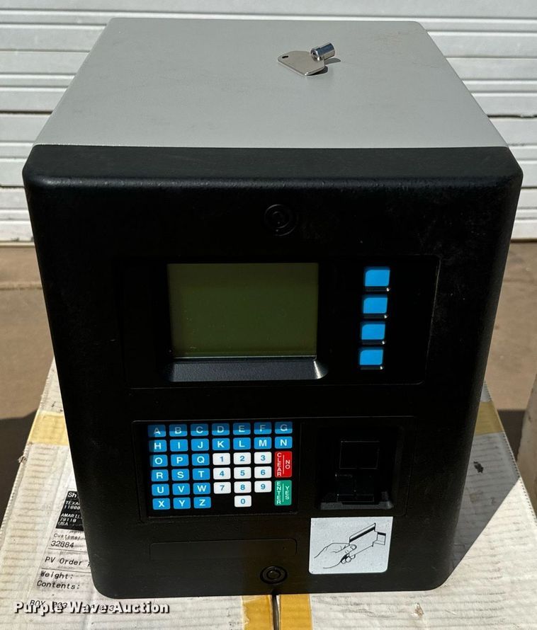 image for item IE9114 Lawn and garden equipment