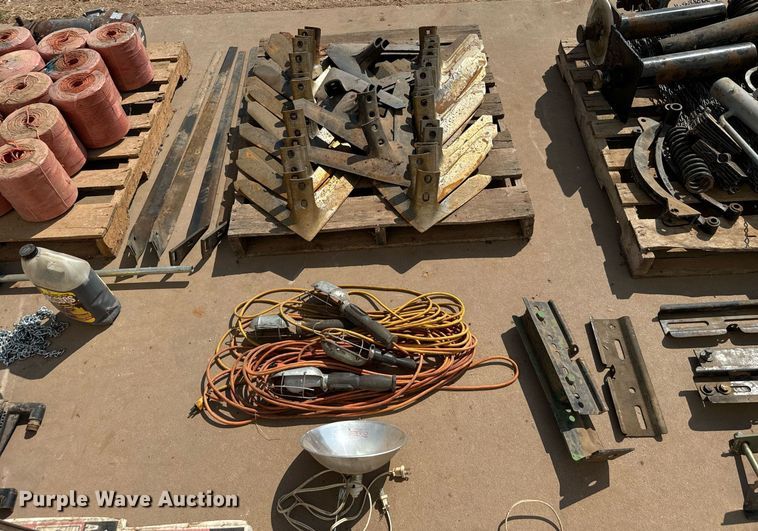 image for item IE9115 Ag equipment 