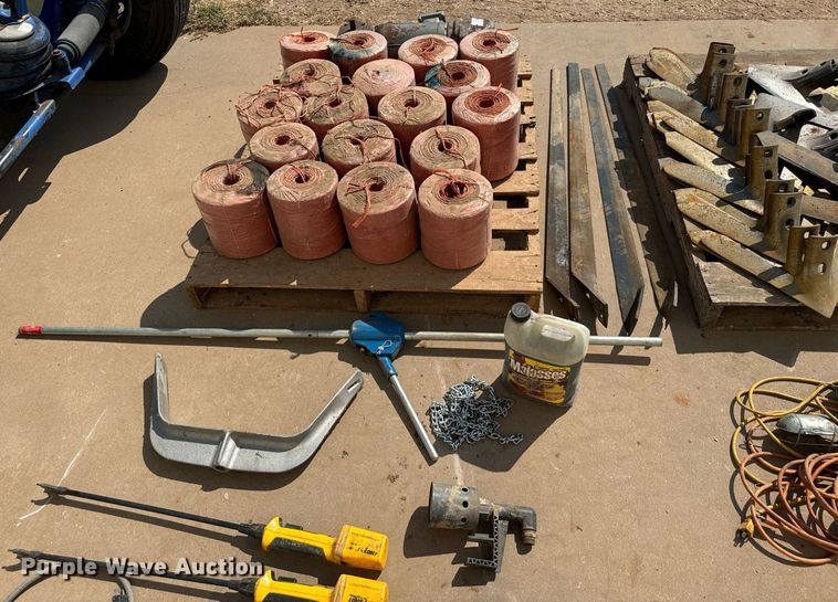 image for item IE9115 Ag equipment 