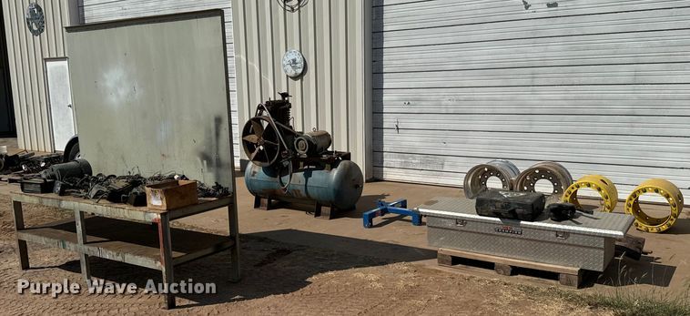 image for item IE9116 Tools