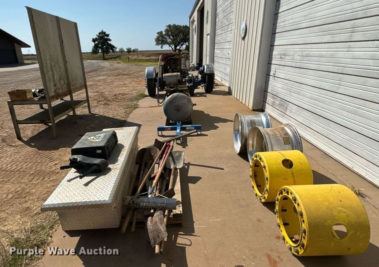 image for item IE9116 Tools