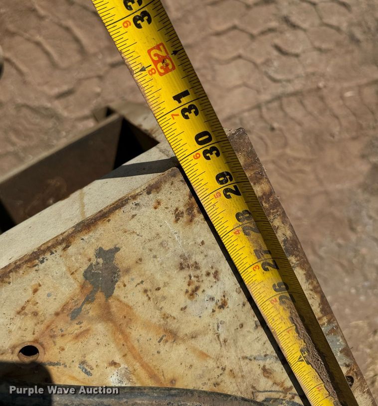 image for item IE9116 Tools