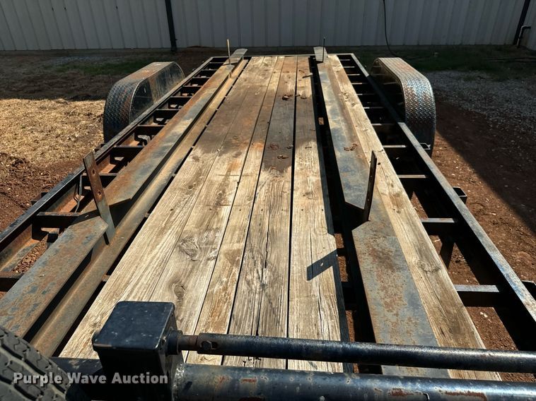 image for item IE9118 Equipment trailer