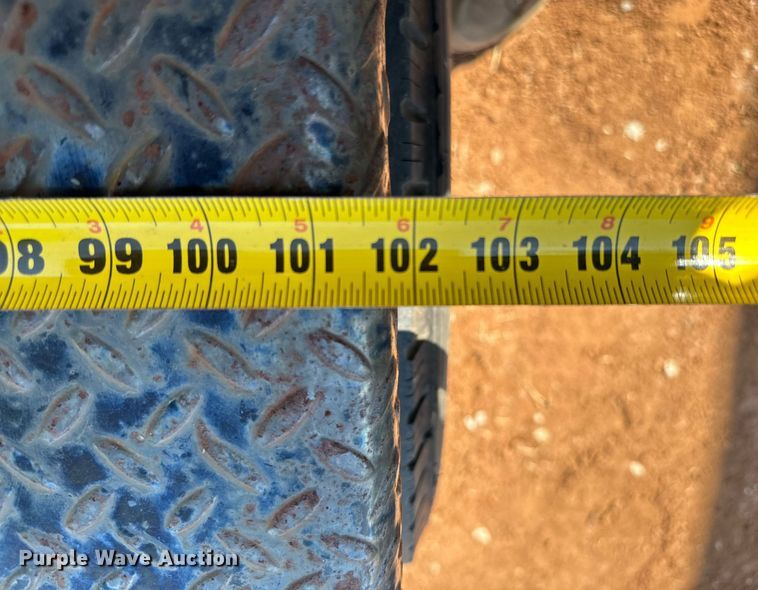 image for item IE9118 Equipment trailer