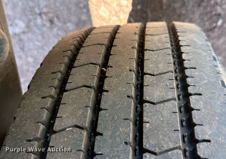 image for item IE9118 Equipment trailer