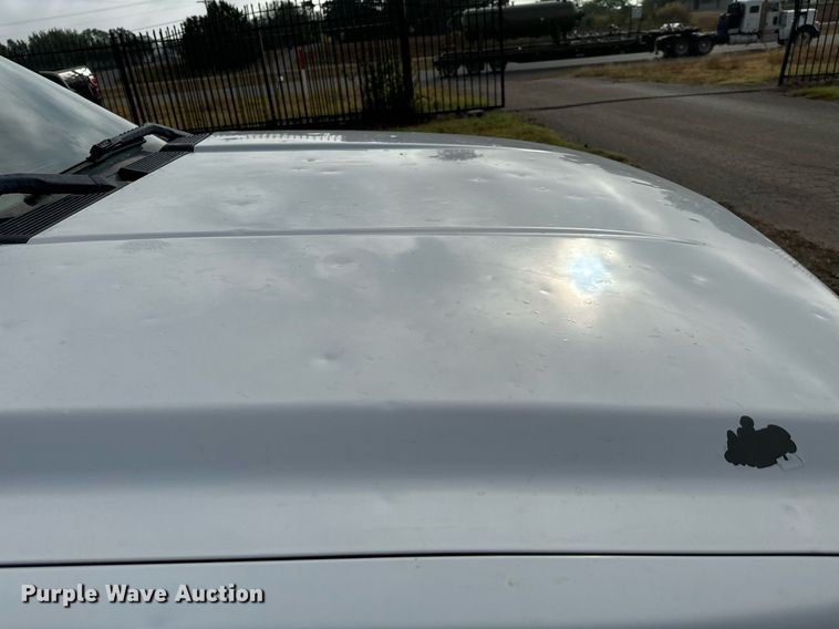 image for item IE9128 2011 Chevrolet  Silverado 1500 Crew Cab pickup truck