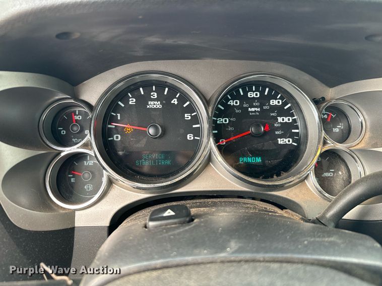 image for item IE9128 2011 Chevrolet  Silverado 1500 Crew Cab pickup truck