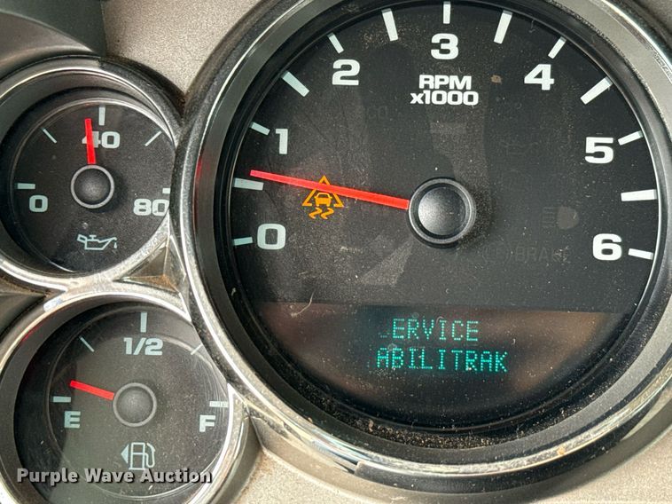 image for item IE9128 2011 Chevrolet  Silverado 1500 Crew Cab pickup truck