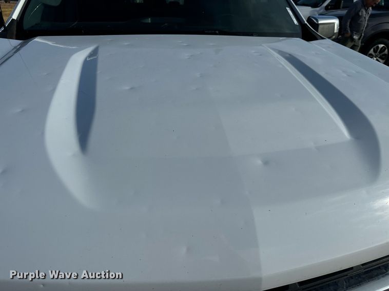 image for item IE9129 2019 Chevrolet  Silverado 1500 Double Cab pickup truck