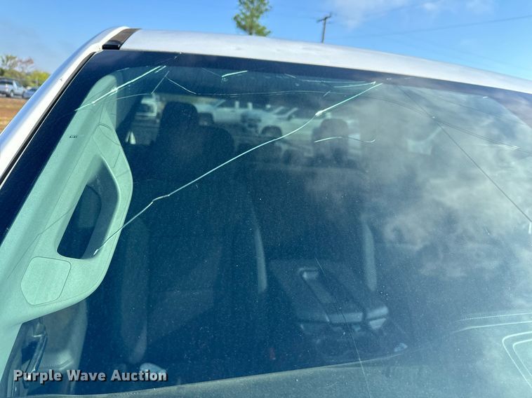 image for item IE9129 2019 Chevrolet  Silverado 1500 Double Cab pickup truck