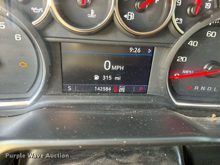 image for item IE9129 2019 Chevrolet  Silverado 1500 Double Cab pickup truck