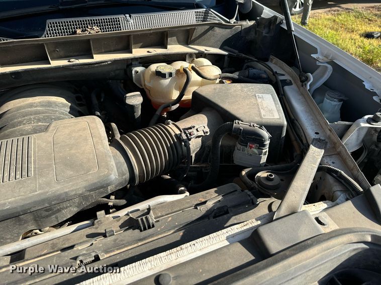 image for item IE9129 2019 Chevrolet  Silverado 1500 Double Cab pickup truck