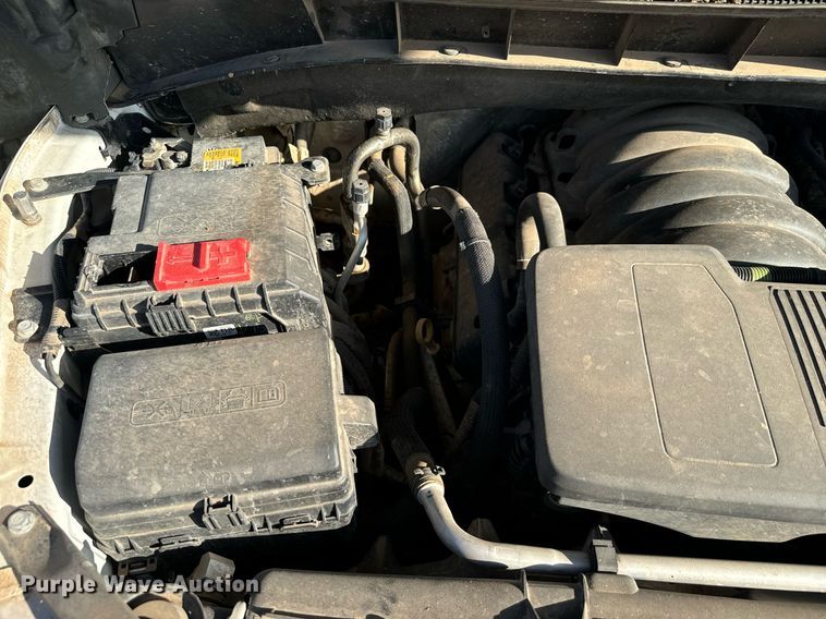 image for item IE9129 2019 Chevrolet  Silverado 1500 Double Cab pickup truck