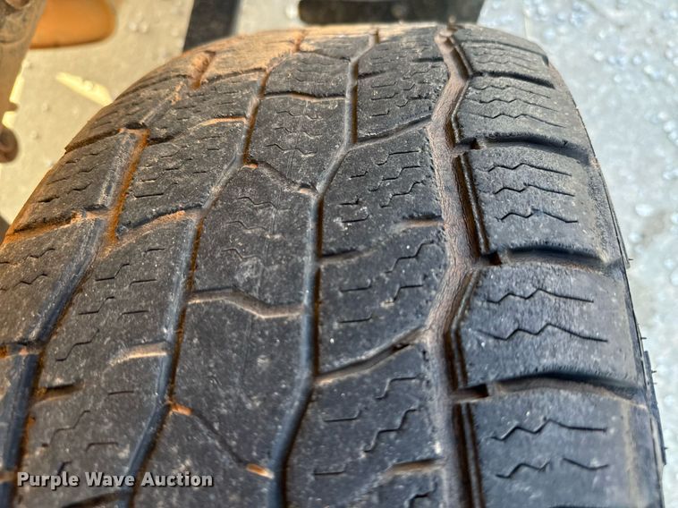 image for item IE9129 2019 Chevrolet  Silverado 1500 Double Cab pickup truck