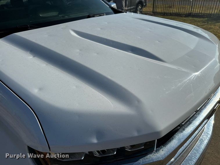 image for item IE9130 2019 Chevrolet Silverado 1500 Double Cab pickup truck