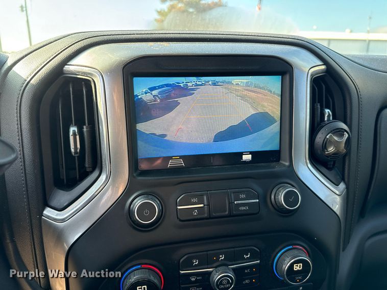 image for item IE9130 2019 Chevrolet Silverado 1500 Double Cab pickup truck