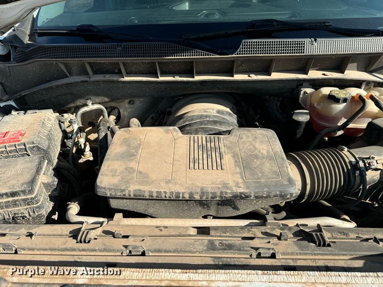 image for item IE9130 2019 Chevrolet Silverado 1500 Double Cab pickup truck