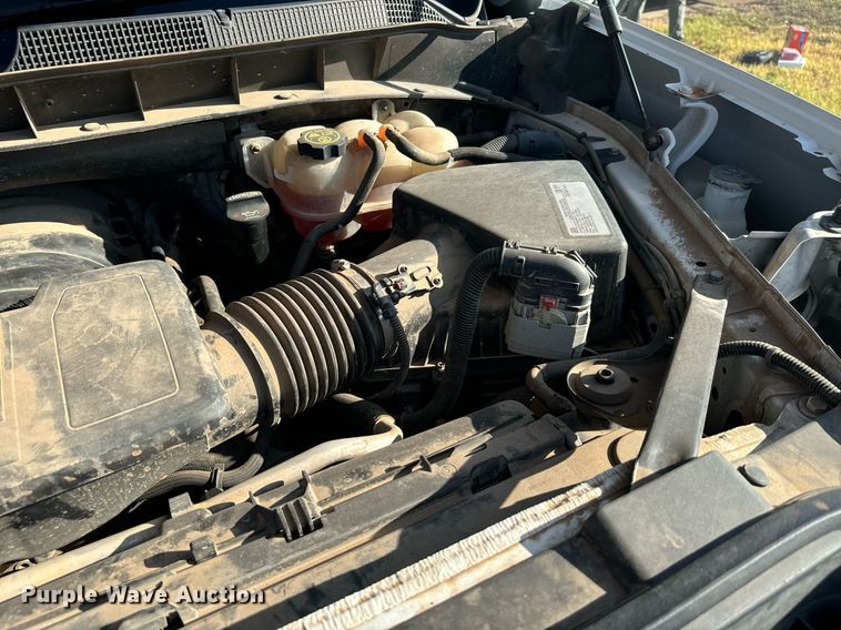 image for item IE9130 2019 Chevrolet Silverado 1500 Double Cab pickup truck