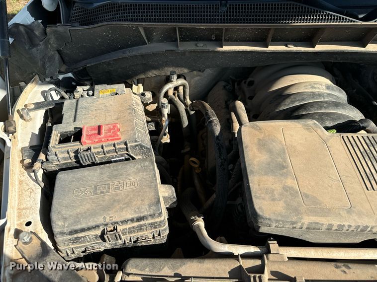 image for item IE9130 2019 Chevrolet Silverado 1500 Double Cab pickup truck