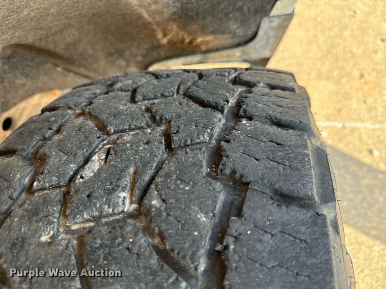 image for item IE9130 2019 Chevrolet Silverado 1500 Double Cab pickup truck