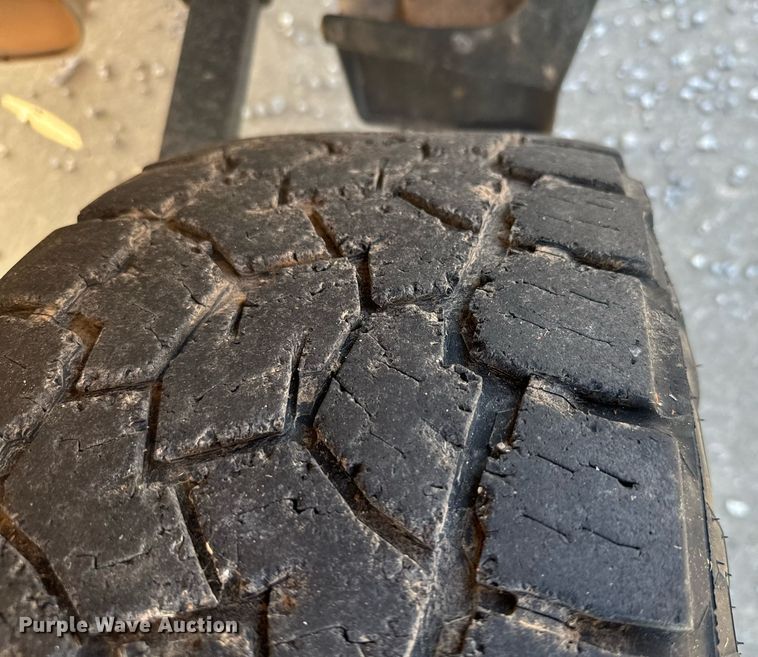 image for item IE9130 2019 Chevrolet Silverado 1500 Double Cab pickup truck