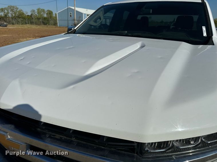 image for item IE9131 2019 Chevrolet  Silverado 1500 Double Cab pickup truck