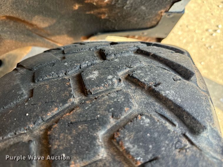 image for item IE9131 2019 Chevrolet  Silverado 1500 Double Cab pickup truck