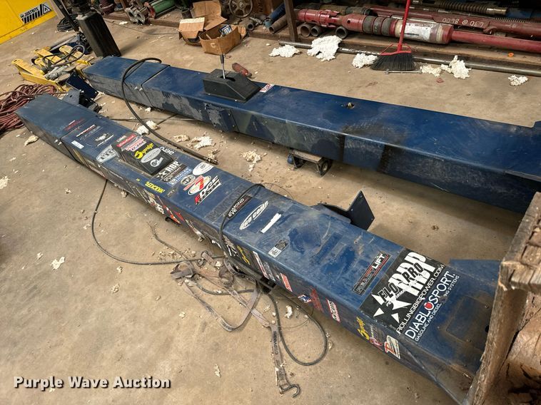 image for item IE9135 Challenger Lifts VS10 automotive lift