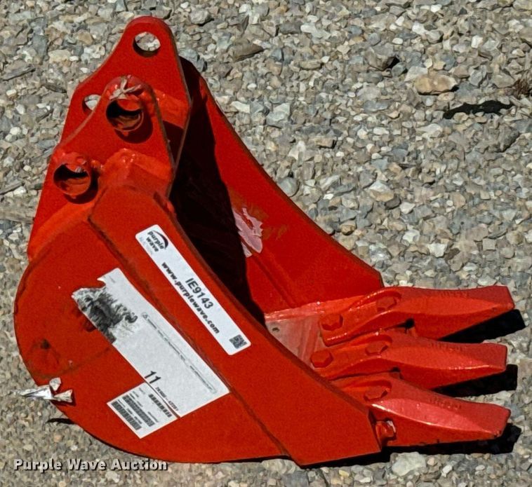 image for item IE9143 Kubota  K7760 excavator bucket