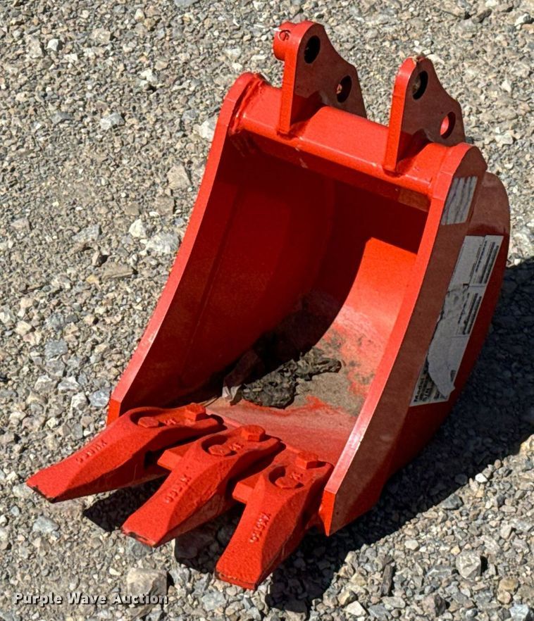 image for item IE9144 Kubota  K7760 excavator bucket