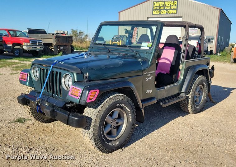 image for item JO9388 1997 Jeep Wrangler SUV
